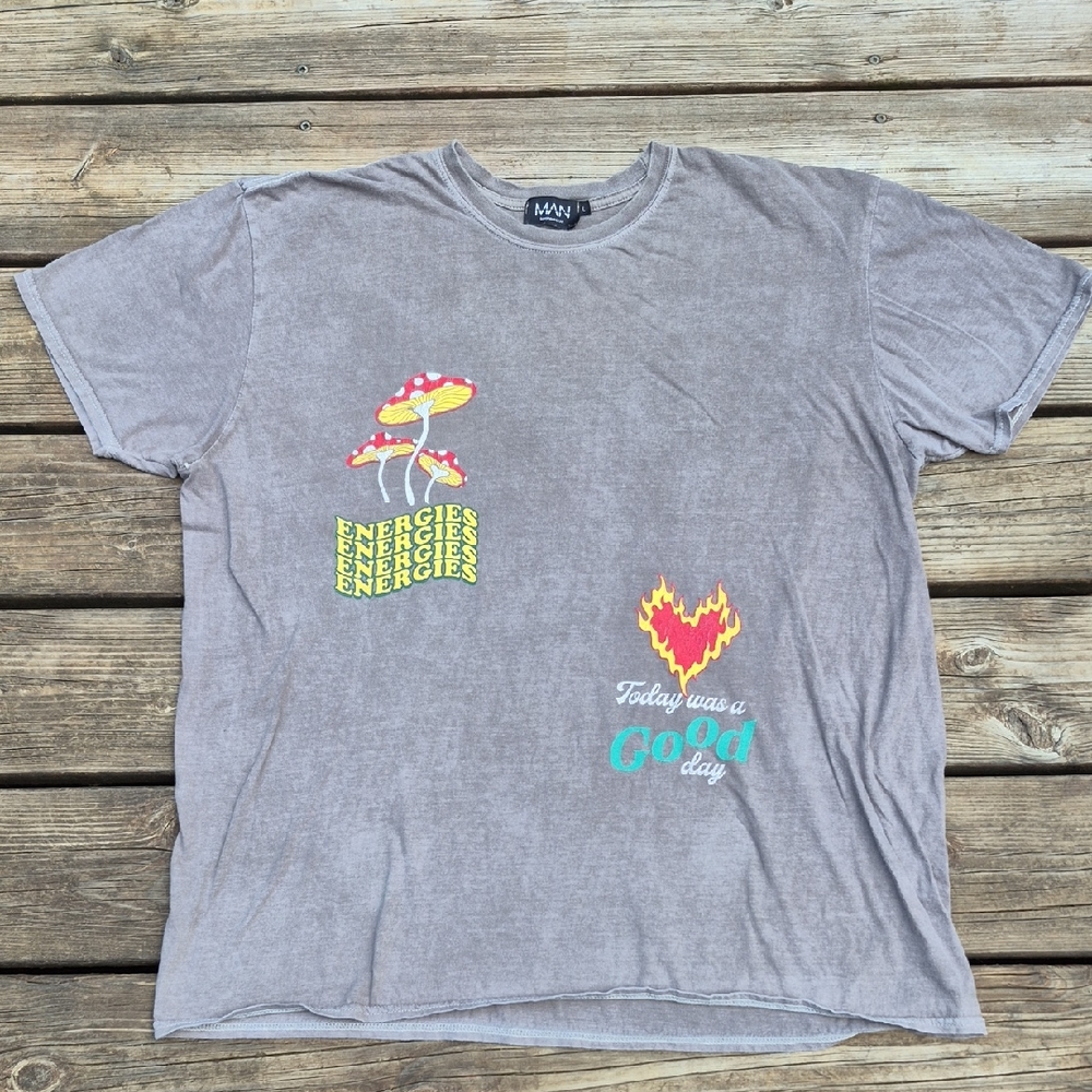 Boohoo Energies Graphic Tee - Gray